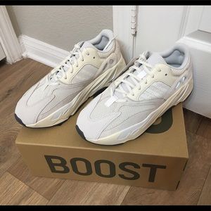 ADIDAS YEEZY BOOST 700 ( 2019 )